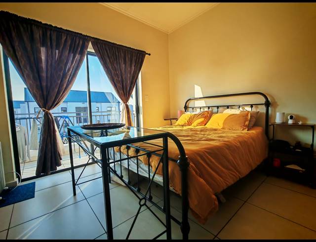 2 BEDROOM APARTMENT TO LET IN GREENSTONE HILL